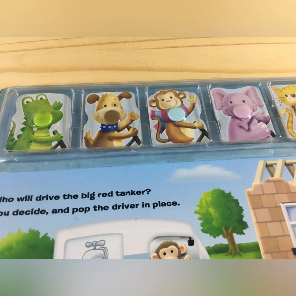 2 Pop and Play Books On the Farm and On the move Brenda Ansley Kids Prek school